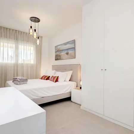 Beautiful New Build Apartment