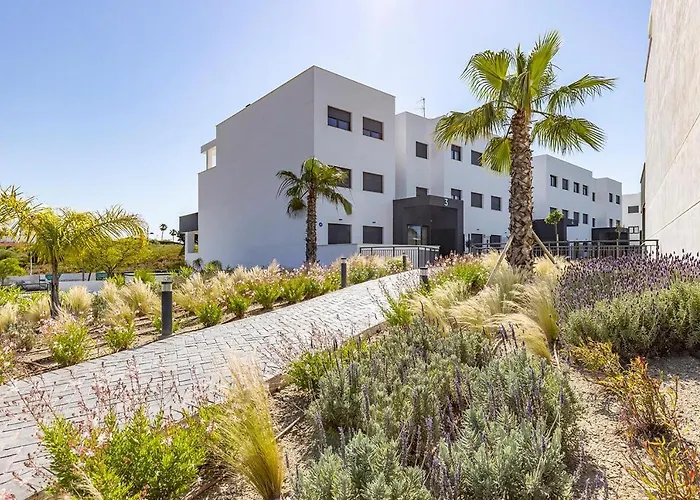 Beautiful New Build * Estepona